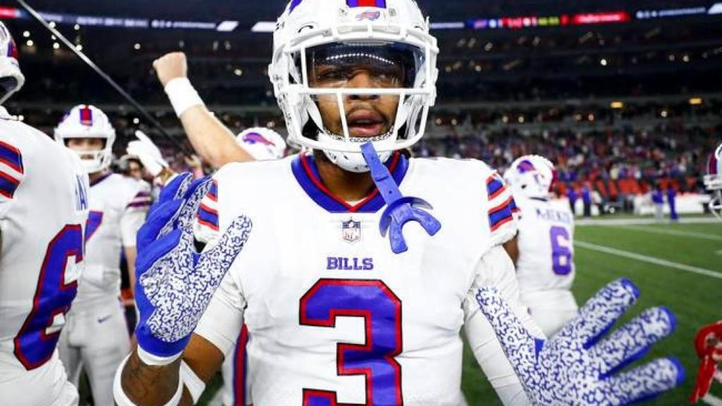 Damar Hamlin durante un partido con los Buffalo Bills