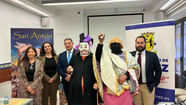 Equipo directivo de Gálvez para la celebración de San Antón