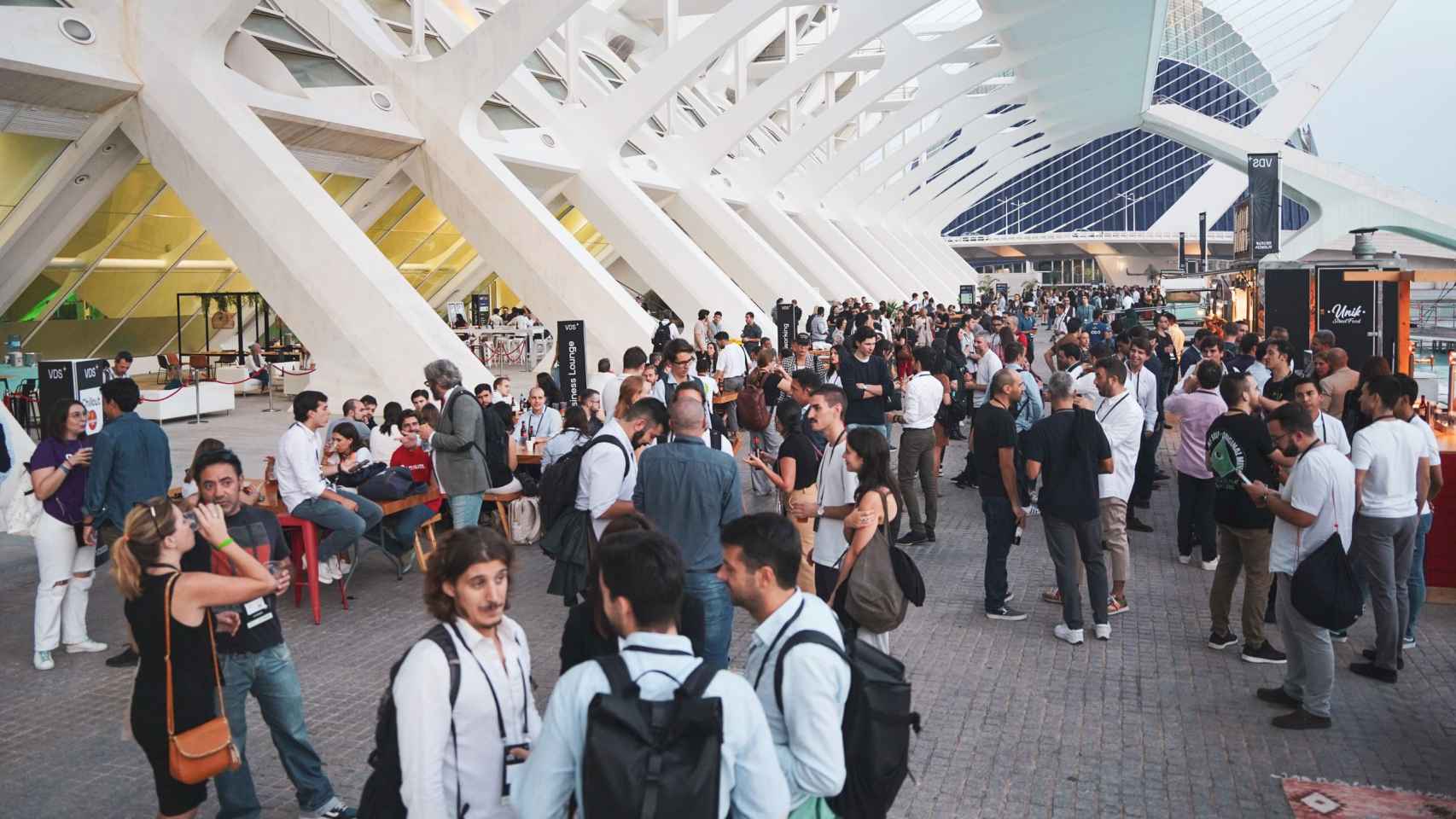 La pasada edición de Valencia Digital Summit acogió a numeroso público, más de 12.000 personas según las cifras oficiales, en la Ciudad de las Artes y las Ciencias de Valencia.