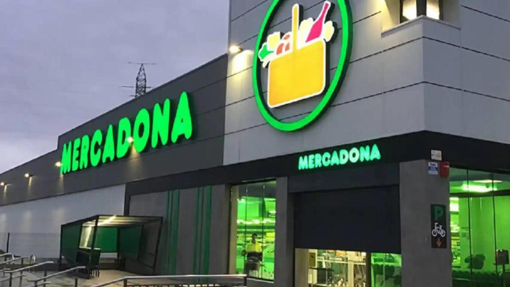 Fachada Mercadona.