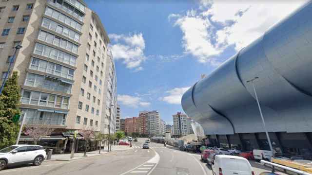 Avenida de Fragoso a su paso por el estadio de Balaídos.