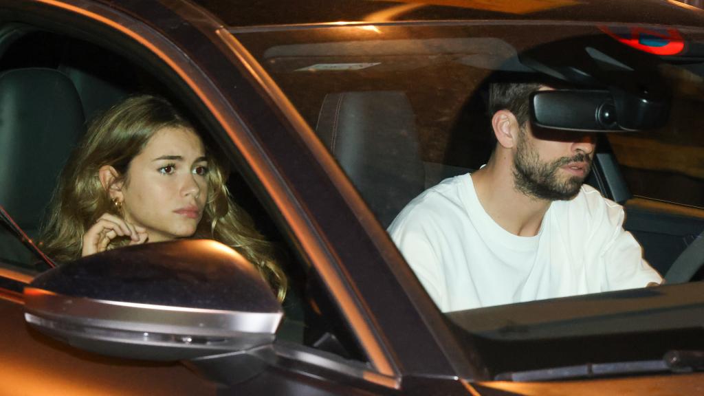 Clara Chía y su pareja, el exjugador del Barça, Gerard Piqué.