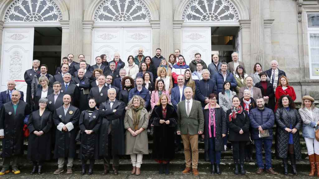 35 concellos de Pontevedra firman una declaración para fomentar el uso del gallego en justicia