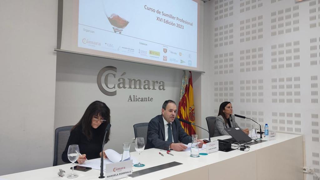 La Cámara de Comercio de Alicante presenta el Curso de Sumiller Profesional 2023.
