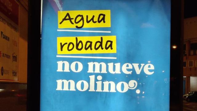 El cartel editado por Greenpeace.