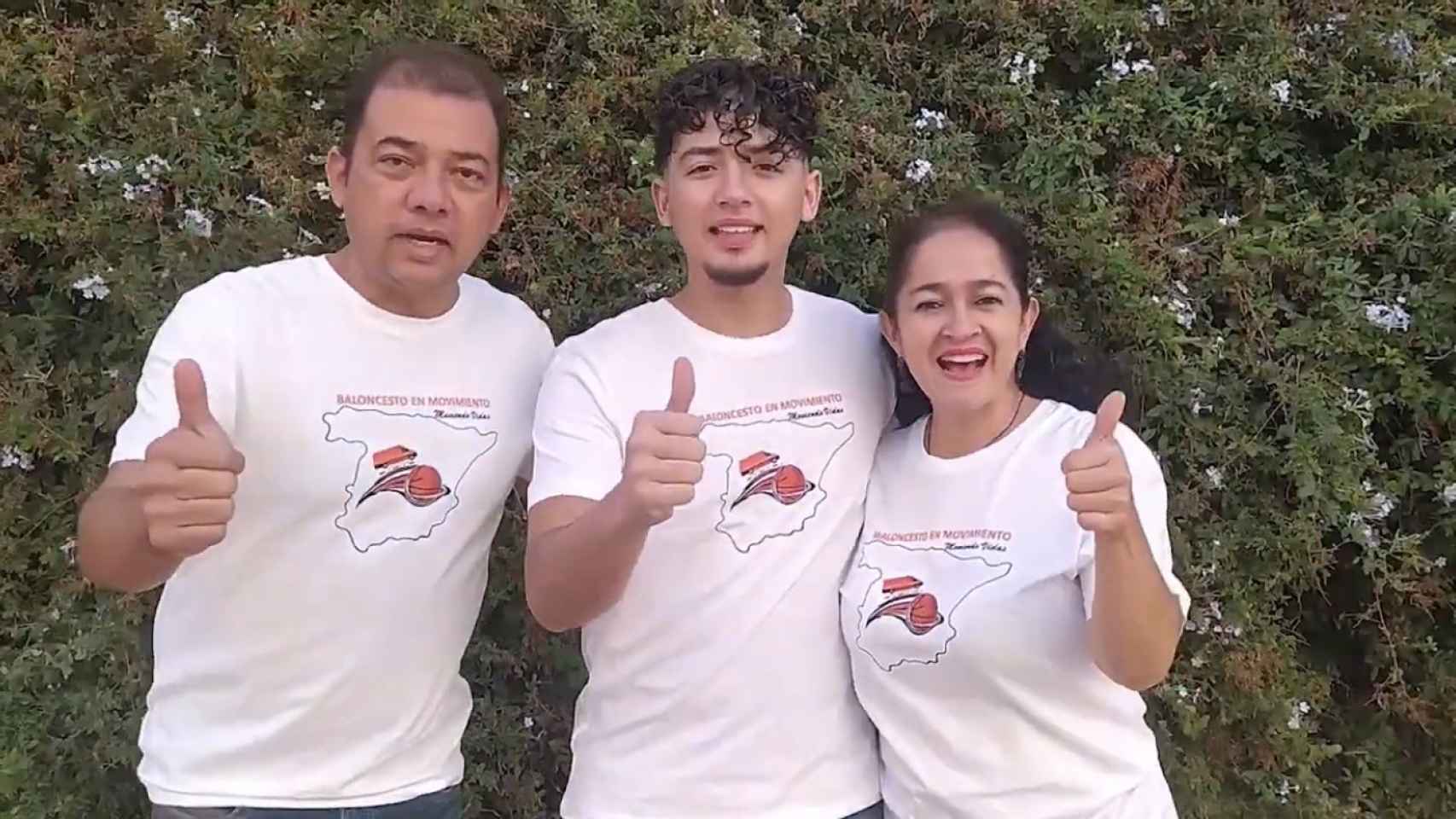 Los integrantes del proyecto Baloncesto en movimiento, ganador del Premio Liga Endesa de Corazón