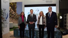 Patricia Navarro, Juan Manuel Moreno, Angeles Muñoz y Arturo Bernal en Fitur.