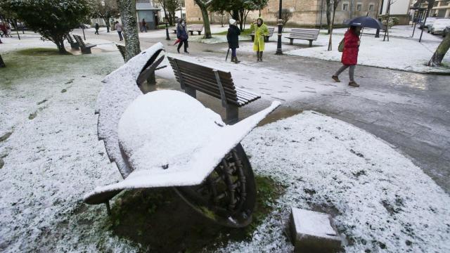 Calle nevada en Lugo.