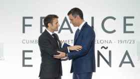 Emmanuel Macron y  Pedro Sánchez, durante la última Cumbre Hispano-Francesa celebrada en Barcelona.