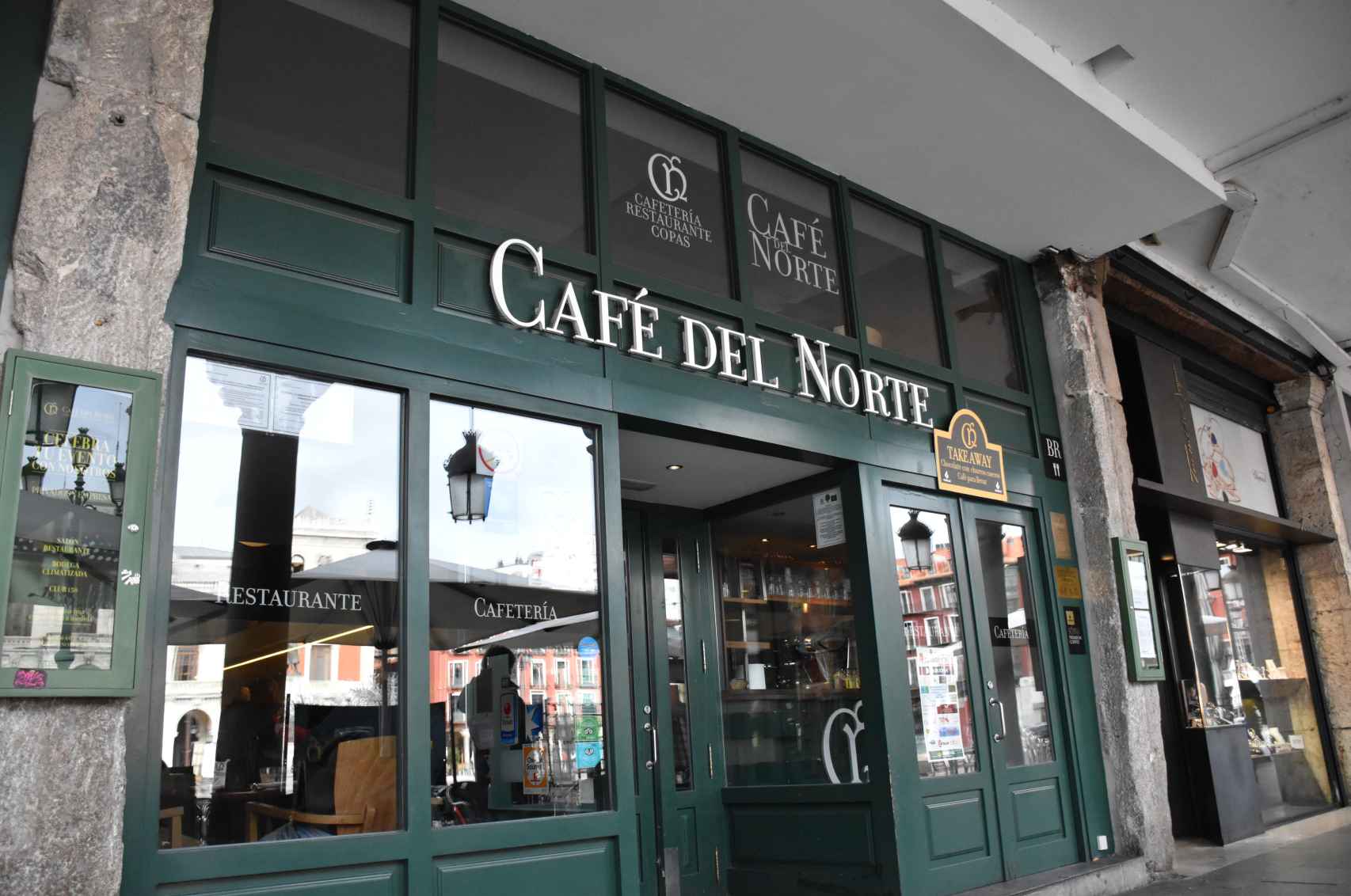 Entrada del Café del Norte.