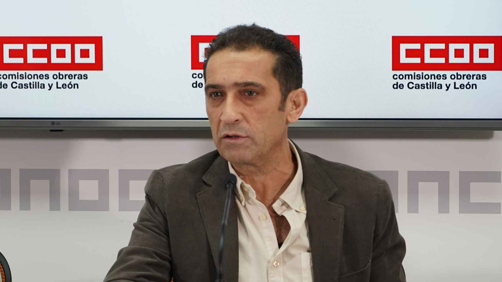 El secretario general de CCOO en Castilla y León, Vicente Andrés, durante una rueda de prensa.