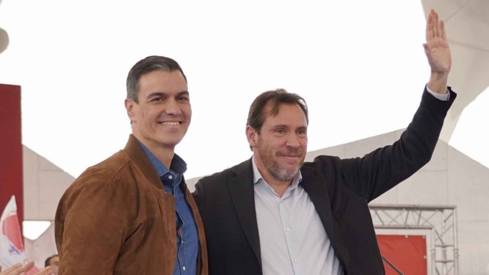 Pedro Sánchez y Óscar Puente en un acto político del PSOE en Valladolid