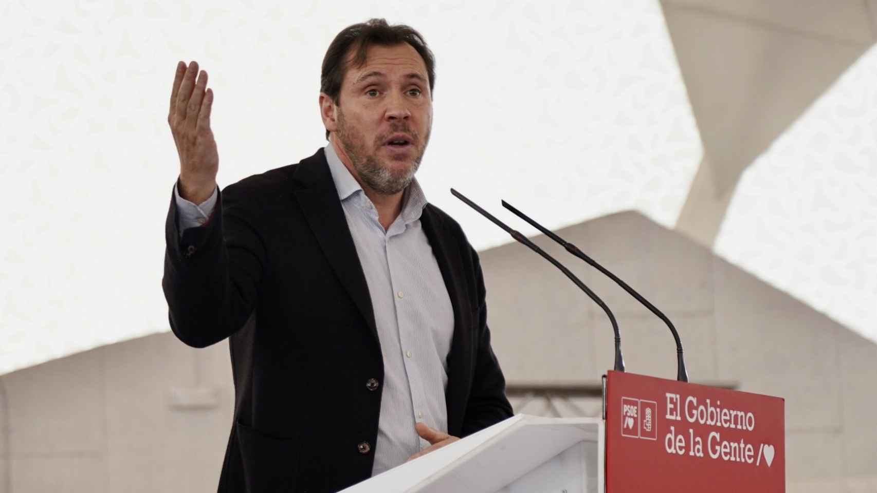 El candidato del PSOE a la Alcaldía de Valladolid, Óscar Puente en un acto político del PSOE en Valladolid.