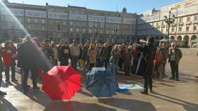 Concentración por la defensa de los murales de Urbano Lugrís en A Coruña.
