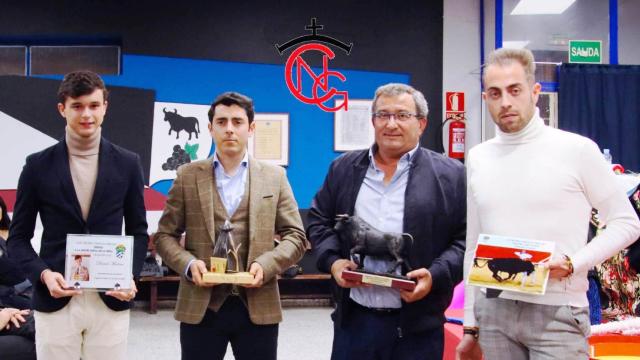 Los cuatro premiados en la peña 'El Fregao' de Laguna de Duero