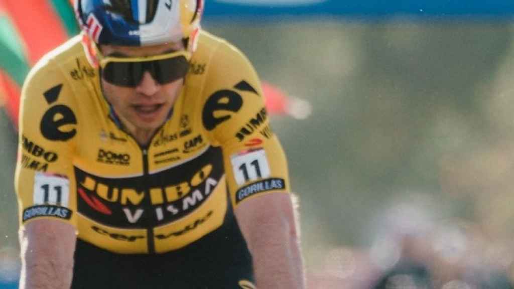 Van der Poel se impone a Van Aert en el ciclocross de Benidorm.