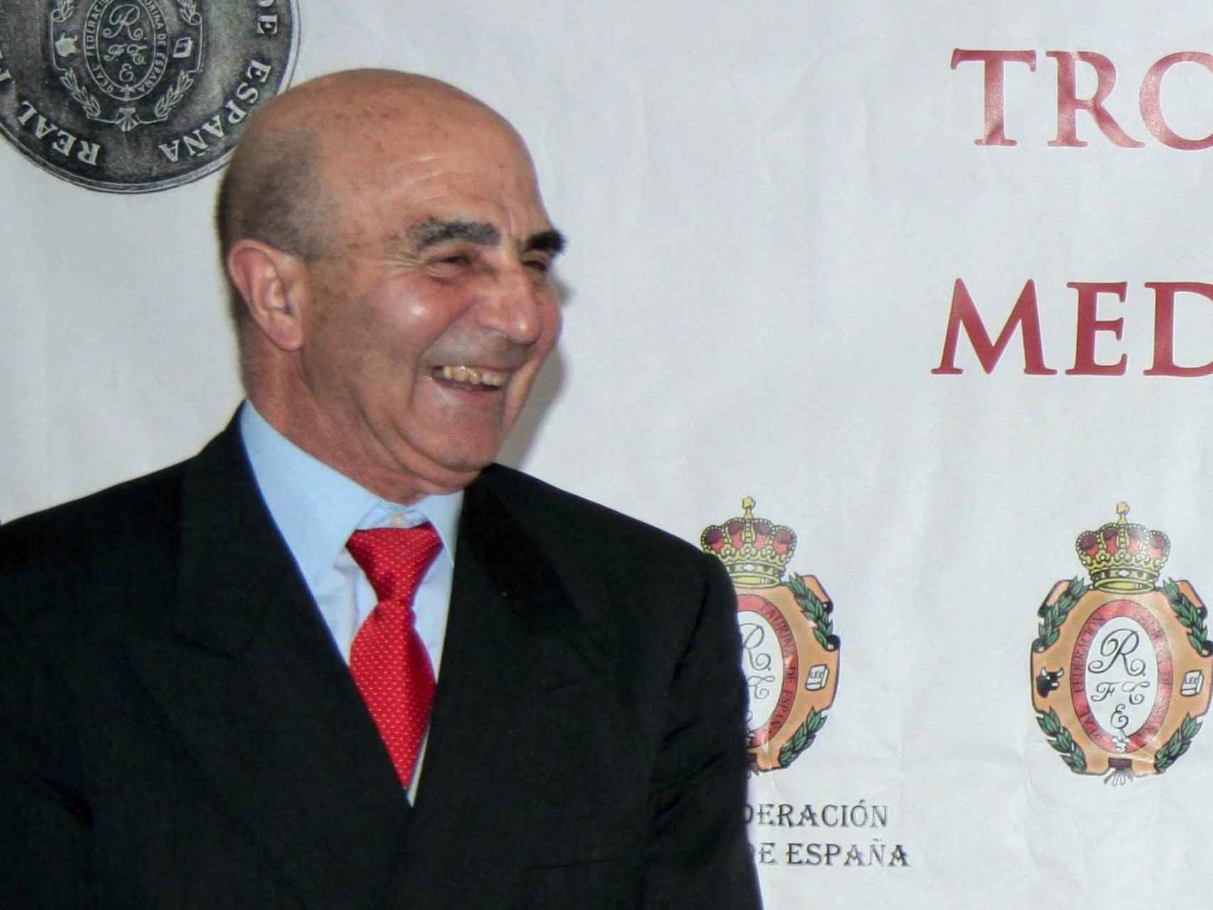 Santiago Luguillano fue homenajeado por la Real Federación Taurina de España
