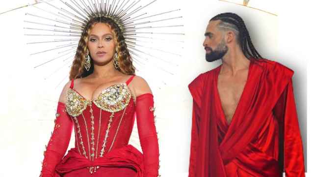 Beyoncé y José Valero en un montaje de EL ESPAÑOL con uno de los 'looks' que lucieron en Dubái.