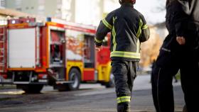 Los bomberos de Ferrol acceden a la vivienda de una mujer que no respondía las llamadas de su familia