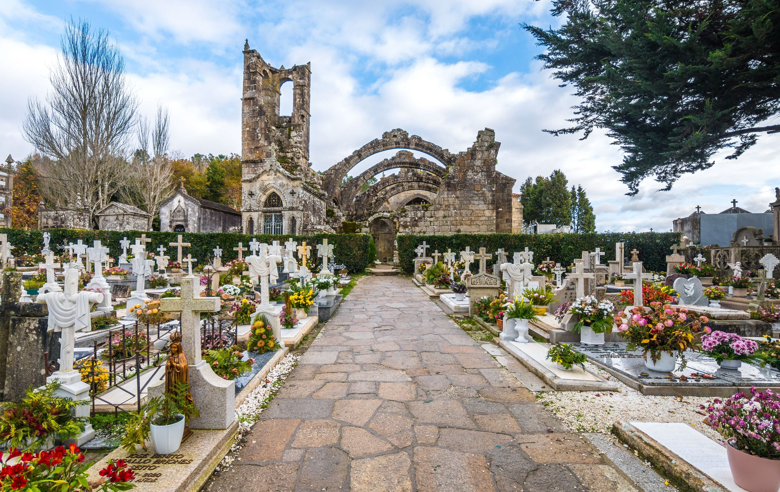 Ruinas de Santa Mariña Dozo, Cambados. Foto: Shutterstock