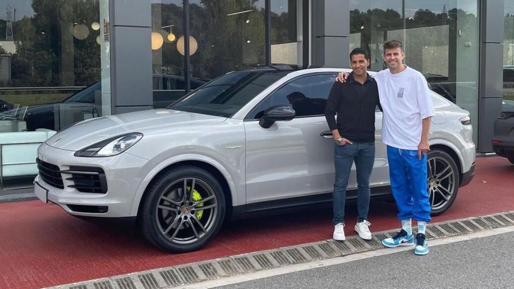 Piqué compró en 2021 un Porsche Cayenne E-Hybrid Coupé en este concesionario.