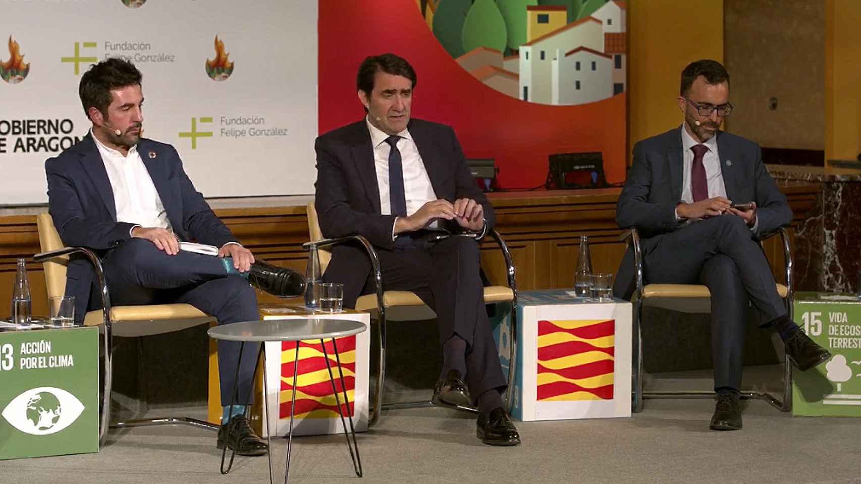 El consejero de Medio Ambiente, Juan Carlos Suárez-Quiñones, durante su intervención en Zaragoza este jueves.