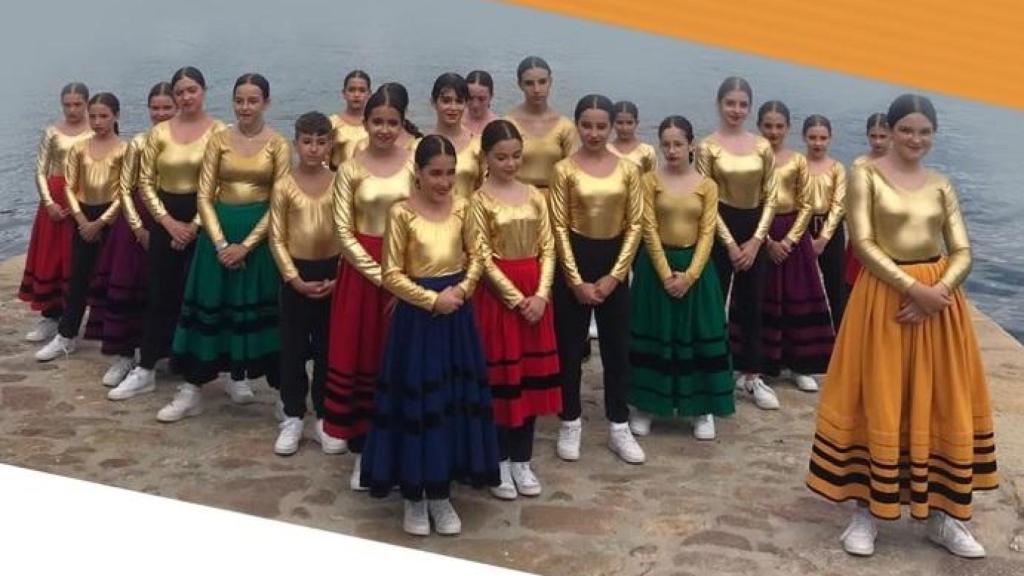 Los alumnos de Paso a Paso bailarán ‘como galegos’ en Odeón (Narón)