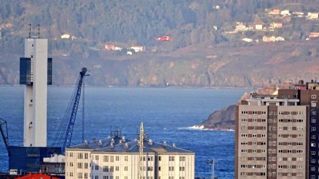 Rescatado en Oleiros (A Coruña) un pescador con traumatismos al caer por un acantilado