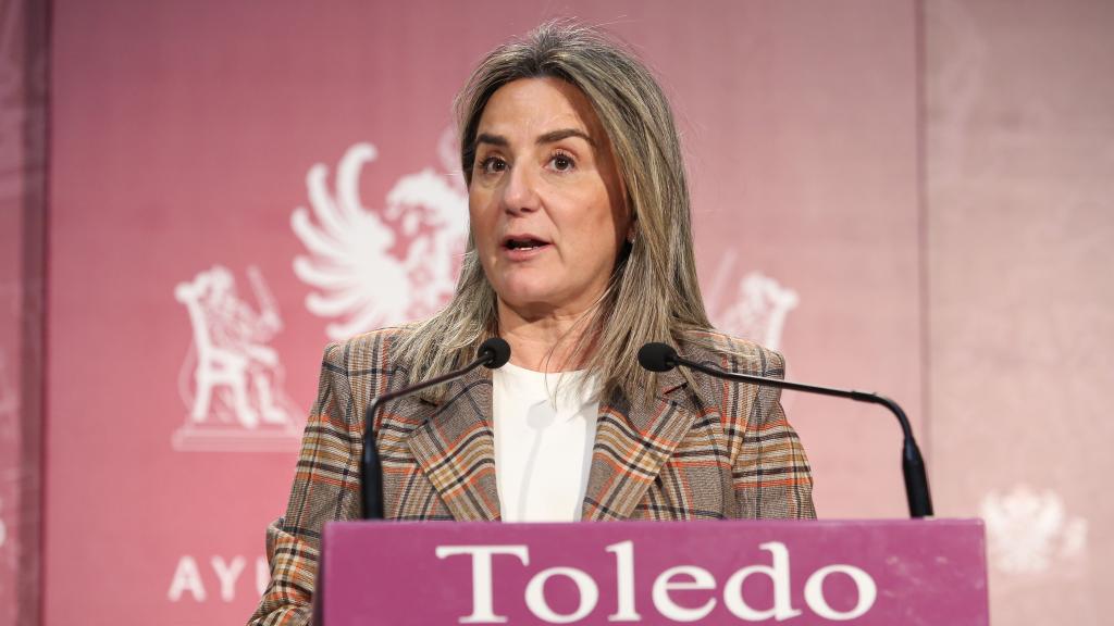 Milagros Tolón inaugura la jornada 'El mundo de las ciudades y la aplicación de los ODS de la Agenda 2030'. Foto: Óscar Huertas.