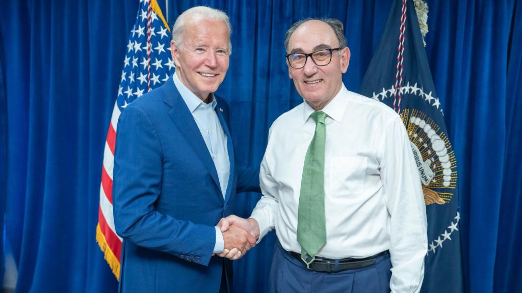 El presidente de Iberdrola, Ignacio Sánchez Galán, con el presidente de EEUU, Joe Biden.