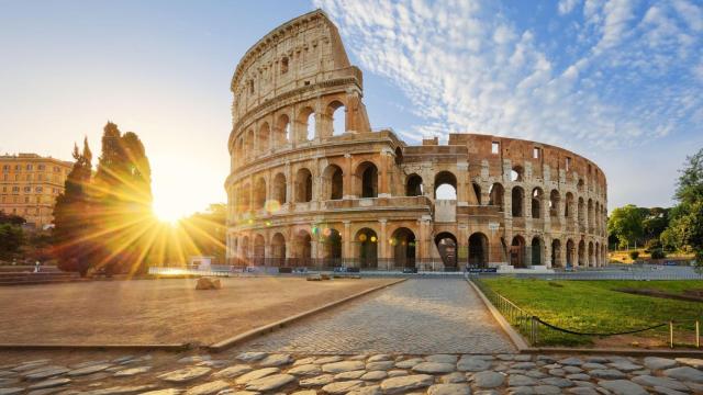 El centro comercial Odeón (Narón) llevará a Roma a dos enamorados con motivo de San Valentín