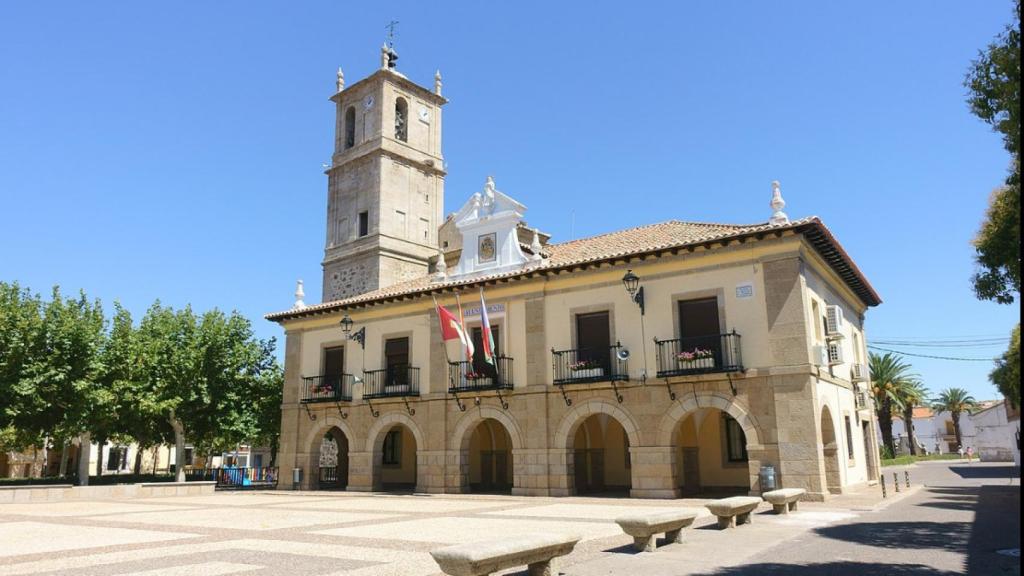 La plaza de Alcaudete de la Jara (Toledo).