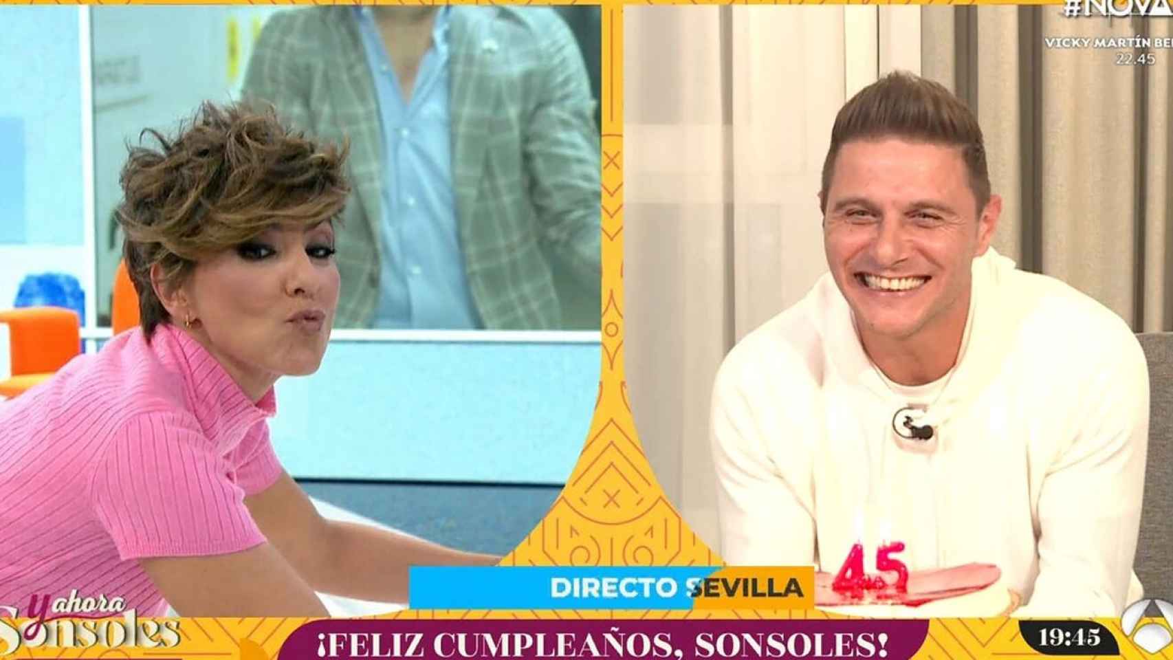 Sonsoles Ónega entrevistando a Joaquín Sánchez en 'Y ahora Sonsoles'.