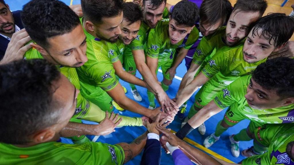 Los jugadores de Palma Futsal hacen piña tras una victoria