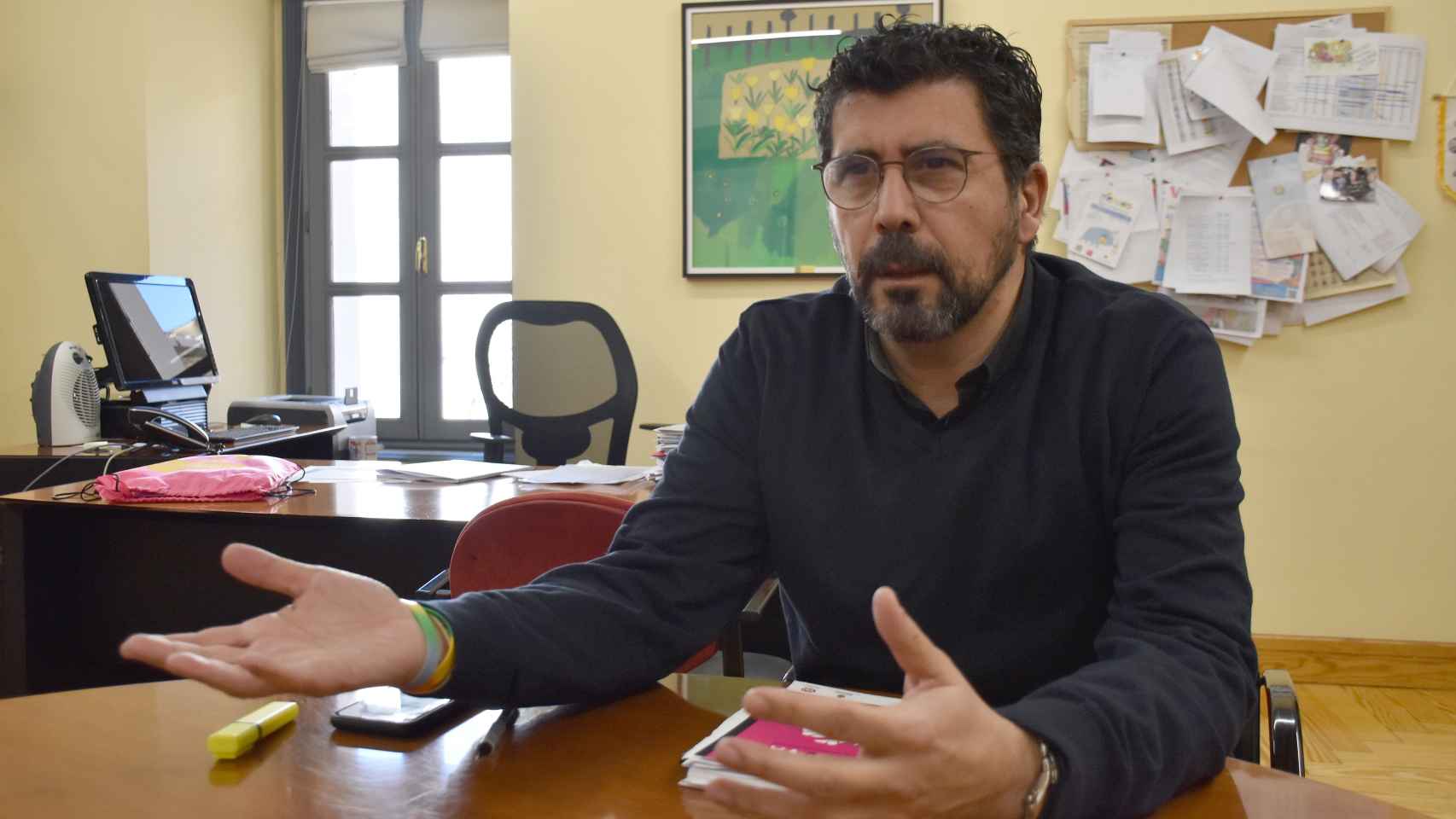 Alberto Bustos durante una entrevista con EL ESPAÑOL