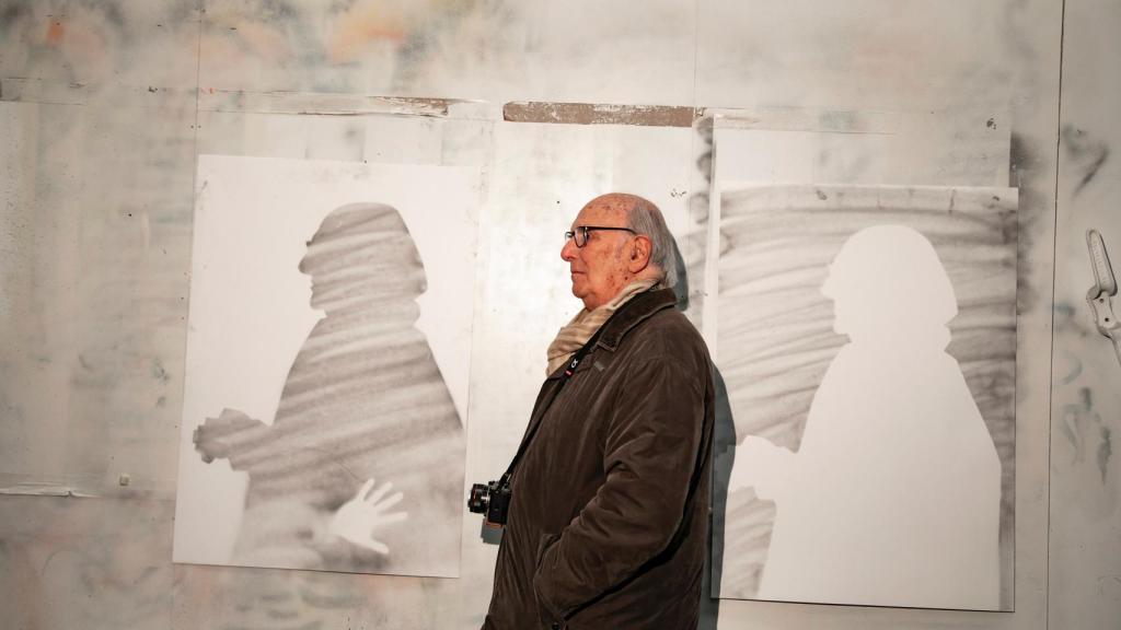 Carlos Saura en el taller de Suso33