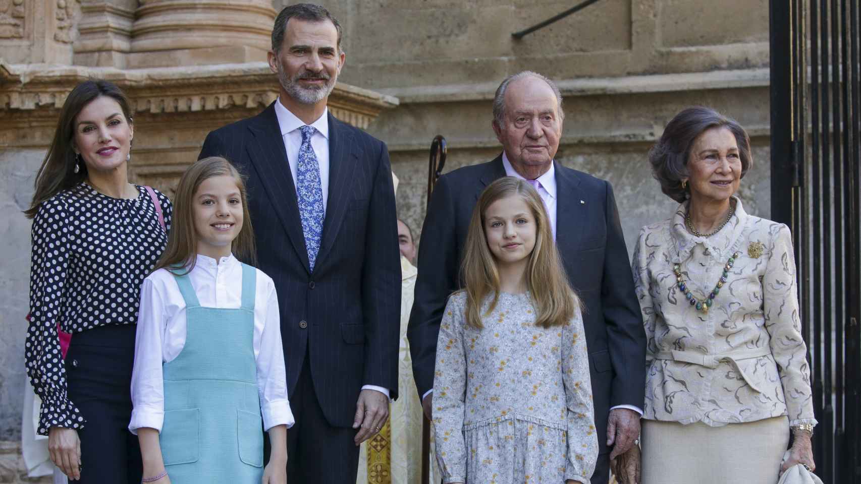 La Familia Real en la misa del Domingo de Resurrección de 2018.