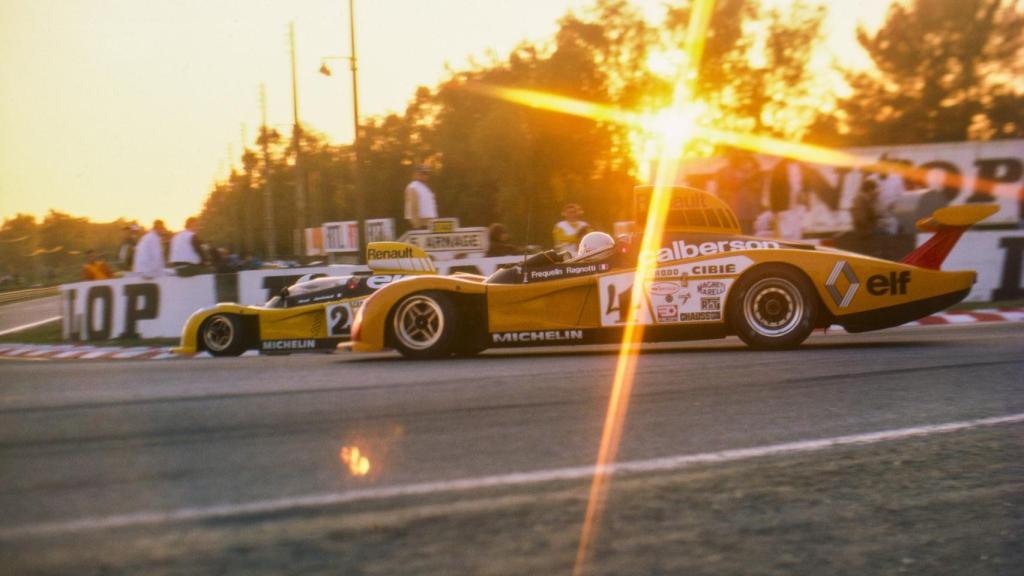 Jean-Pierre Jabouille durante una carrera