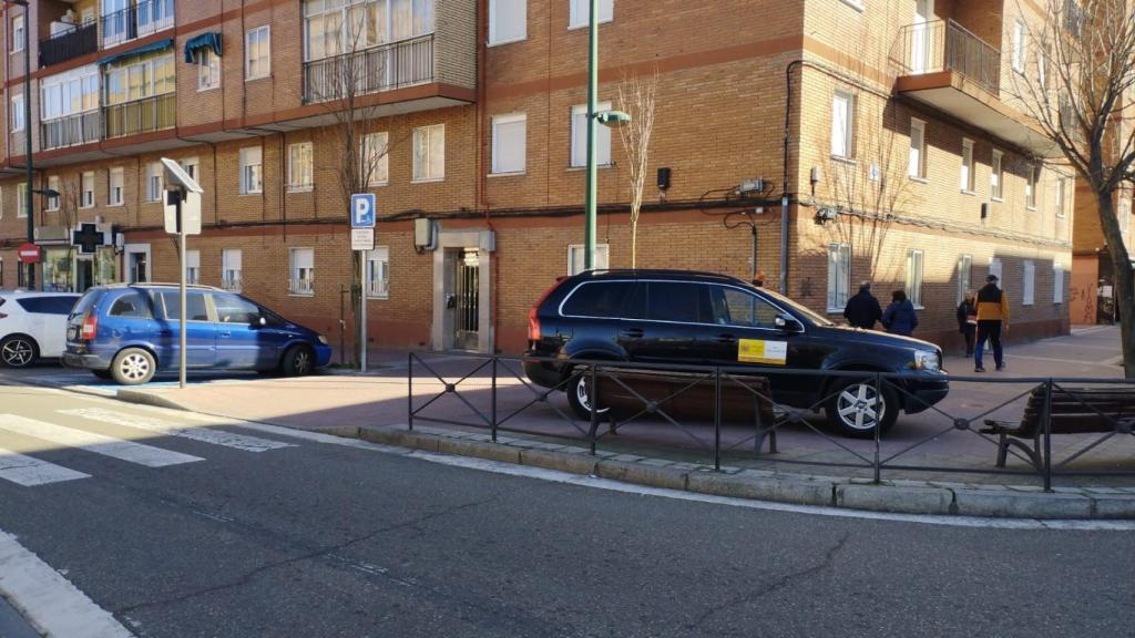 Muere un hombre en su vivienda de la calle Mirabel