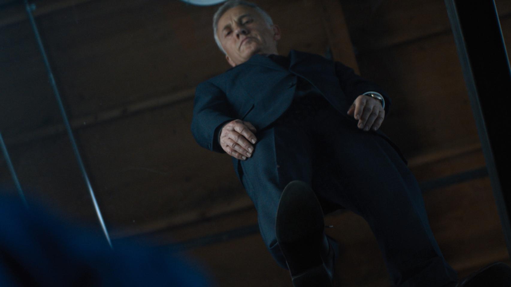 Christoph Waltz es un jefe sociópata en 'El consultor', la nueva serie de Amazon