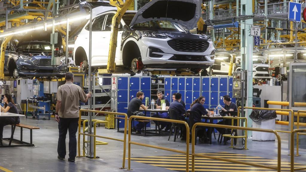 Un vehículo en la fábrica de Ford en Almussafes, a 24 de octubre de 2022, en Almussafes, Valencia, Comunidad Valenciana (España)