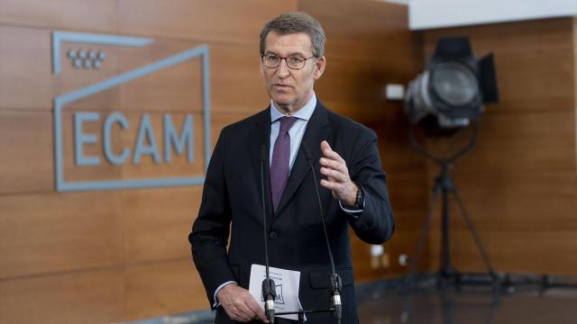 Alberto Núñez Feijóo esta mañana en la Escuela de Cinematografía y del Audiovisual de la Comunidad de Madrid (ECAM).