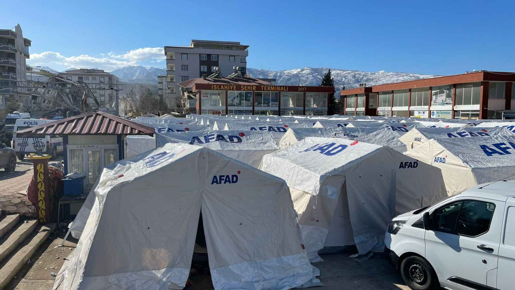 Campamento de refugiados en Islahiye (Turquía), donde miles de personas han perdido sus casas.