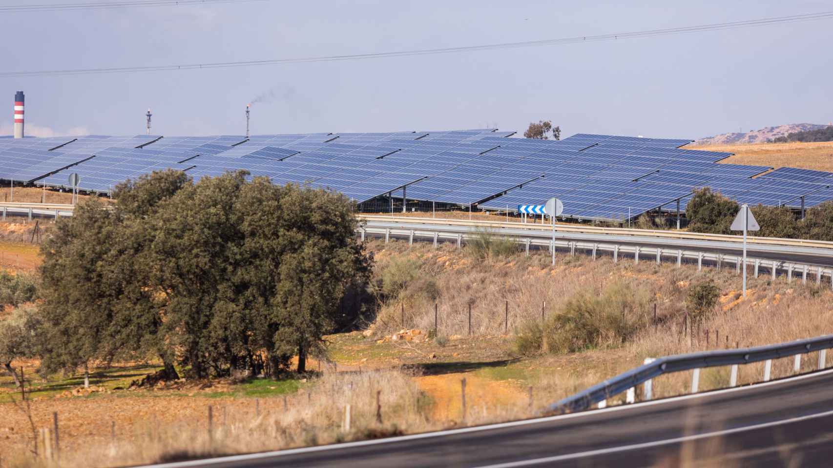Parque fotovoltaico que alimenta la planta de hidrógeno verde de Puertollano (Ciudad Real) de Iberdrola.