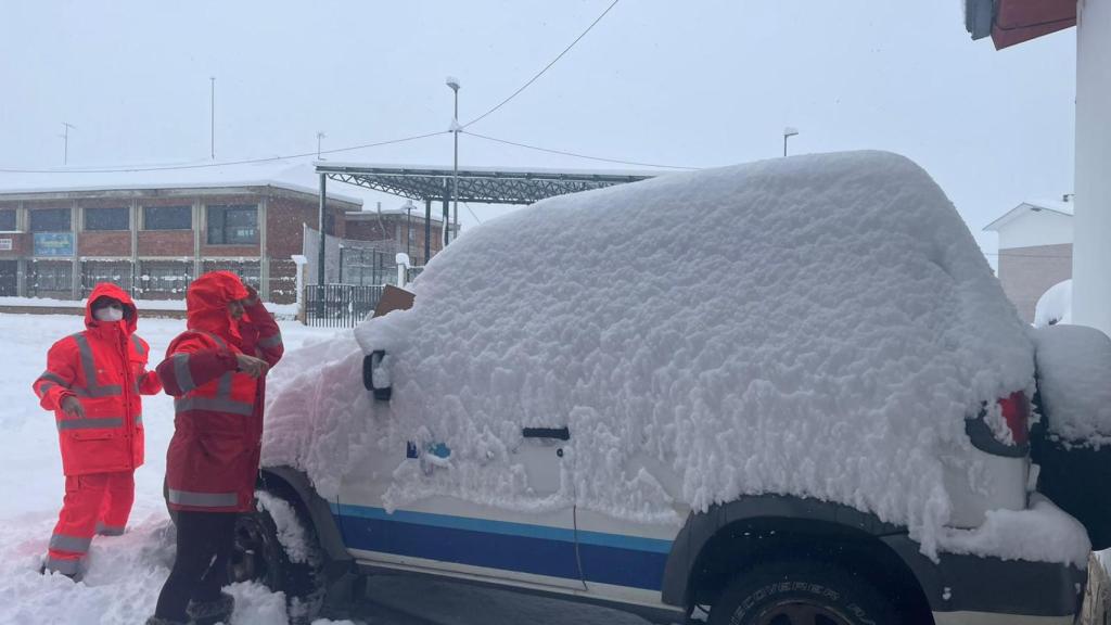 Así se encontró Paloma un día su coche después de trabajar