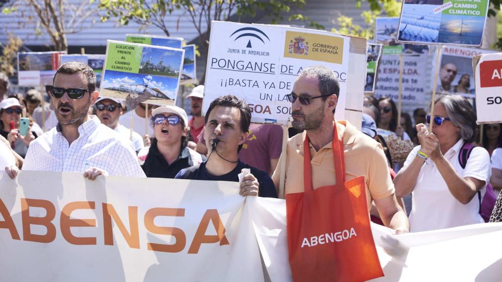 Concentración de trabajadores de Abengoa, el pasado mes de junio.