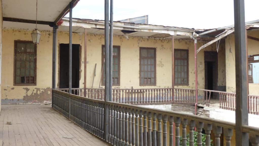 Imagen del segundo piso de la casona en Piura, donde estudió el premio Nobel.