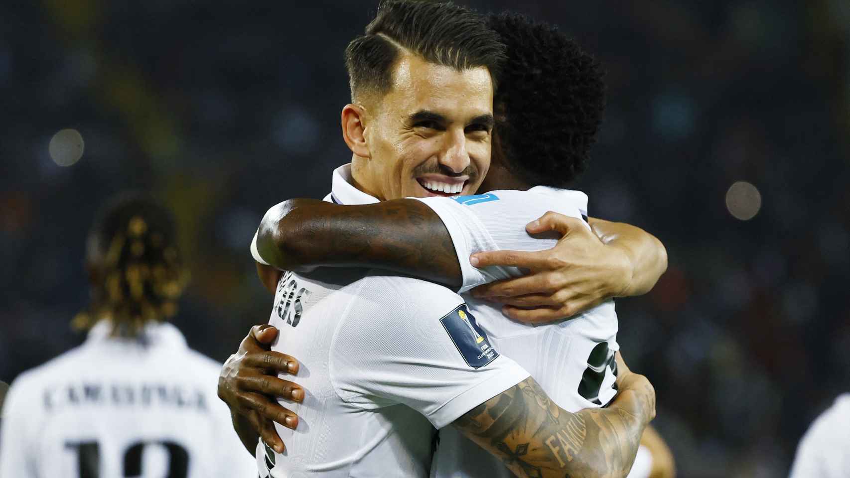Ceballos y Vinicius, celebrando el gol del brasileño