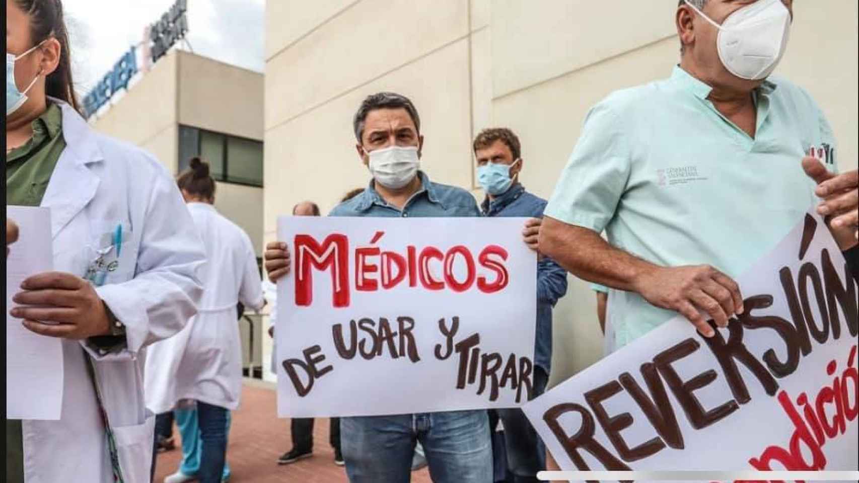 Protestas de los médicos del Departamento y el Hospital de Torrevieja.
