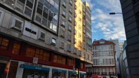 El edificio Las Nieves en la calle Durán Loriga de A Coruña